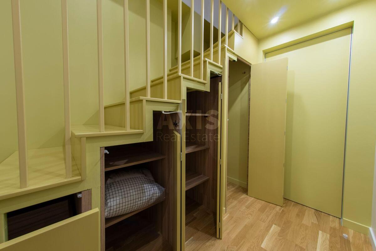 3k apartment vul. Glybochyc'ka 135835713