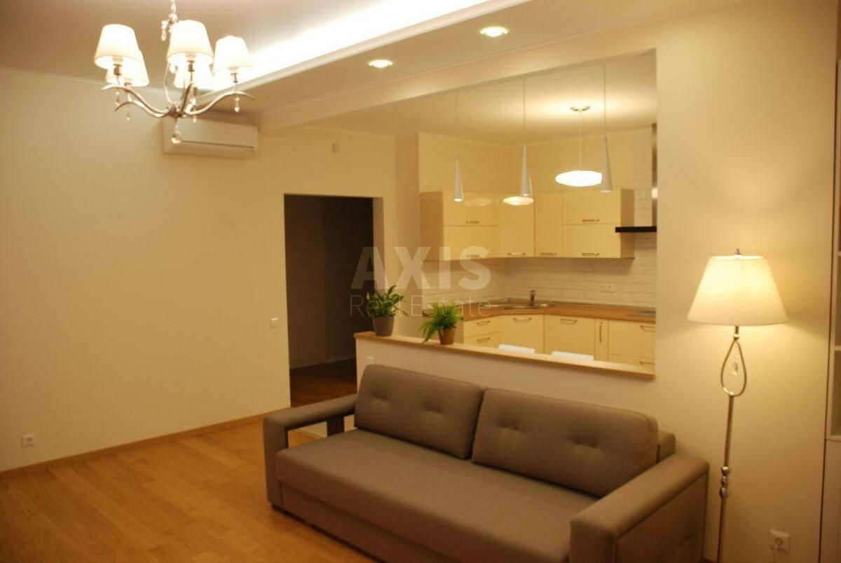 3k apartment vul. Barbjusa Anri 532