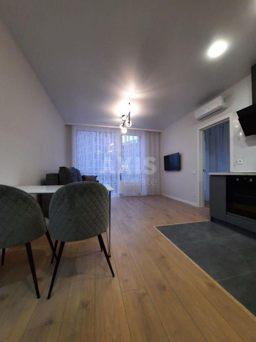 2k apartment vul. Zarichna 163