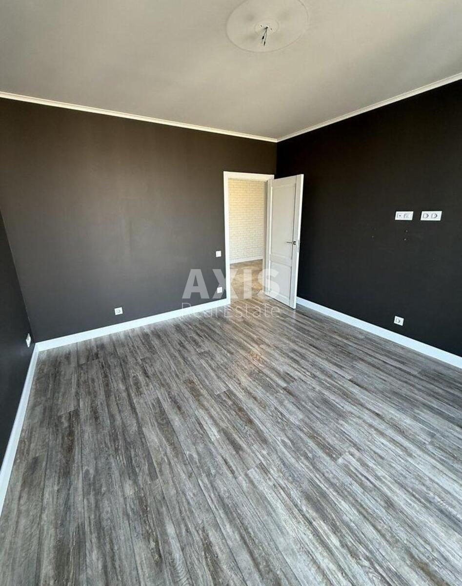 2k apartment vul. Demii'vs'ka 167