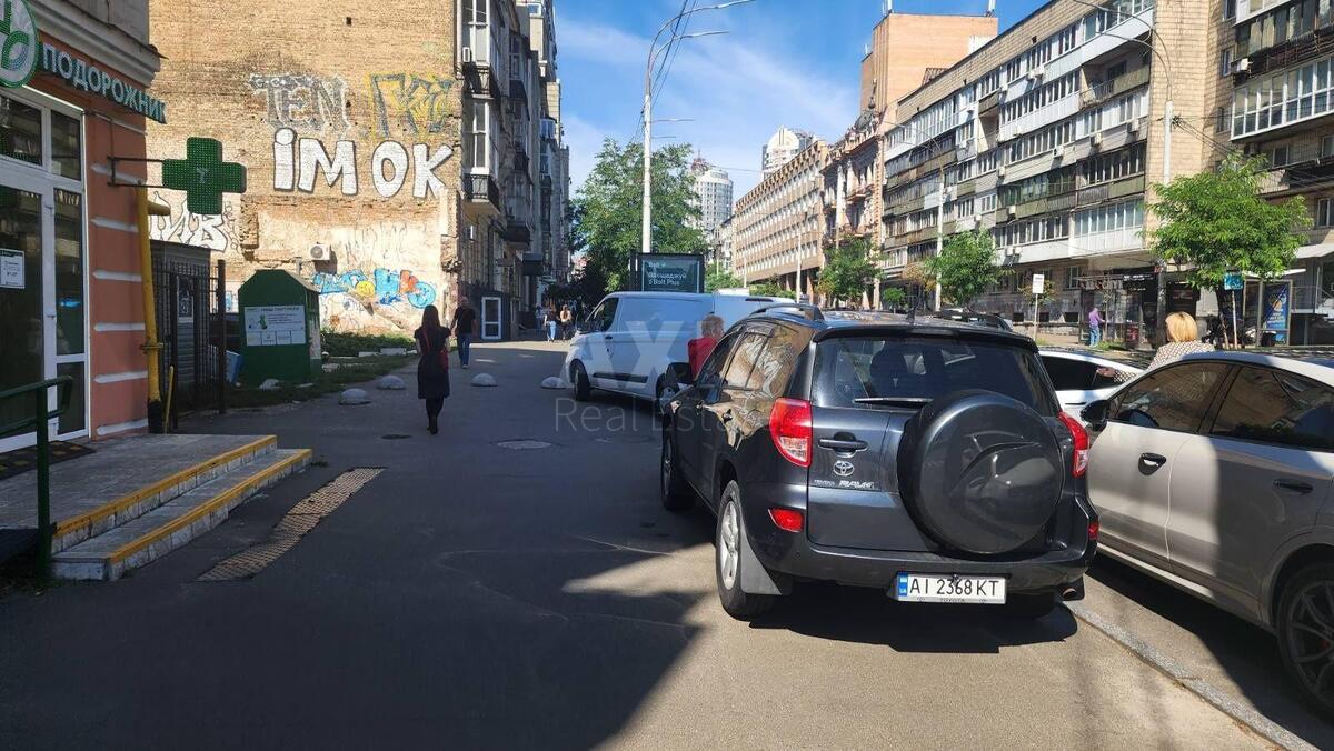 Офіс вул. Бульварно-Кудрявська 29Е, 100м2