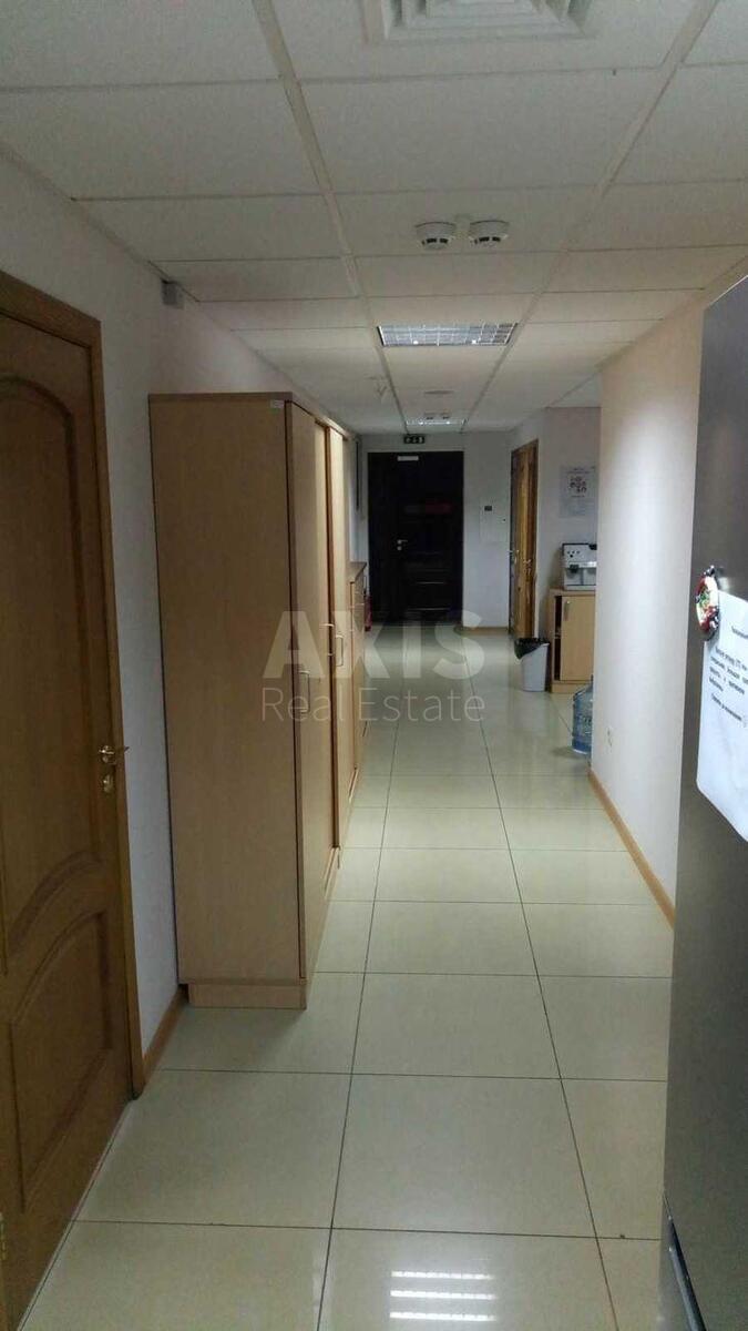 Office vul. Sikors'kogo Igorja Aviakonstruktora 8, 217m2630058