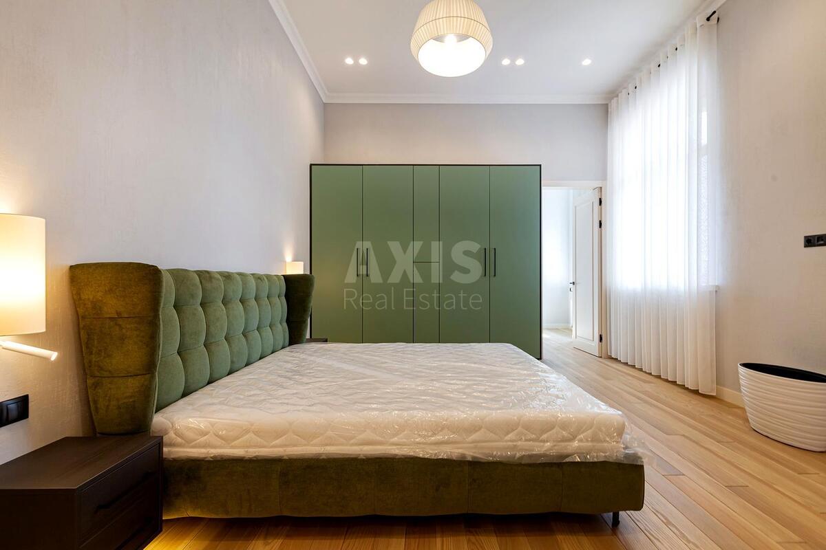 4k apartment vul. Volodymyrs'ka 816333913