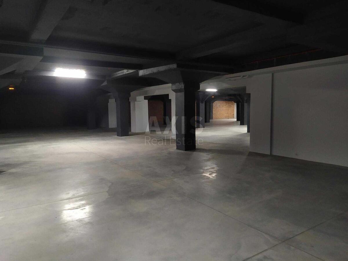 Service object vul. Kostjantynivs'ka 66, 1500m21