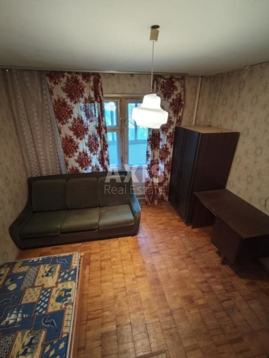 2к квартира ул. Героев Севастополя 23а2
