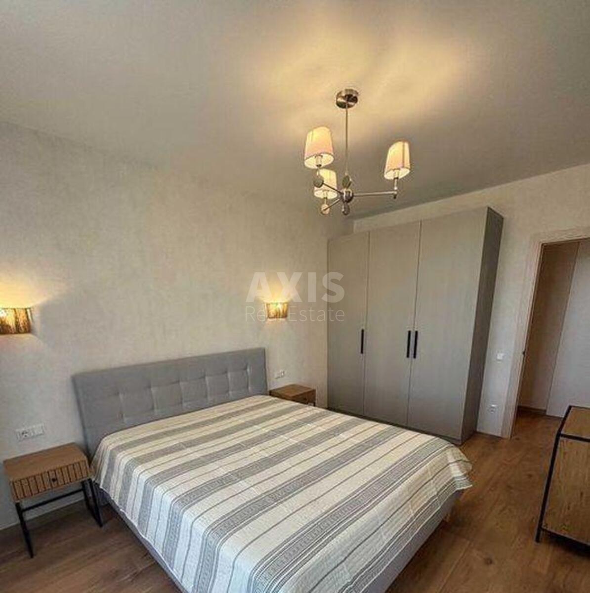 1k apartment vul. Pivnichno-Syrec'ka 103