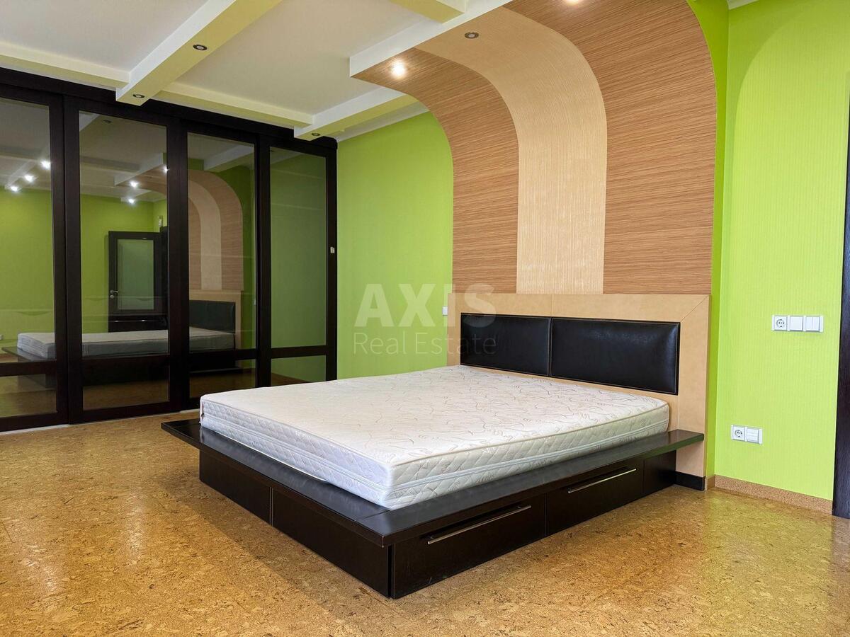 3к квартира ул. Ирпенская 69А595605