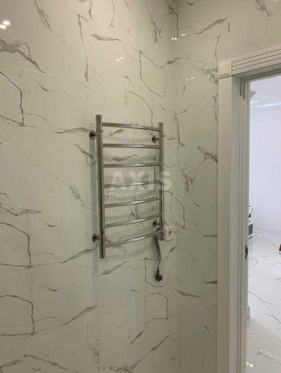 1k apartment vul. Nyzhn'okljuchova 14615749