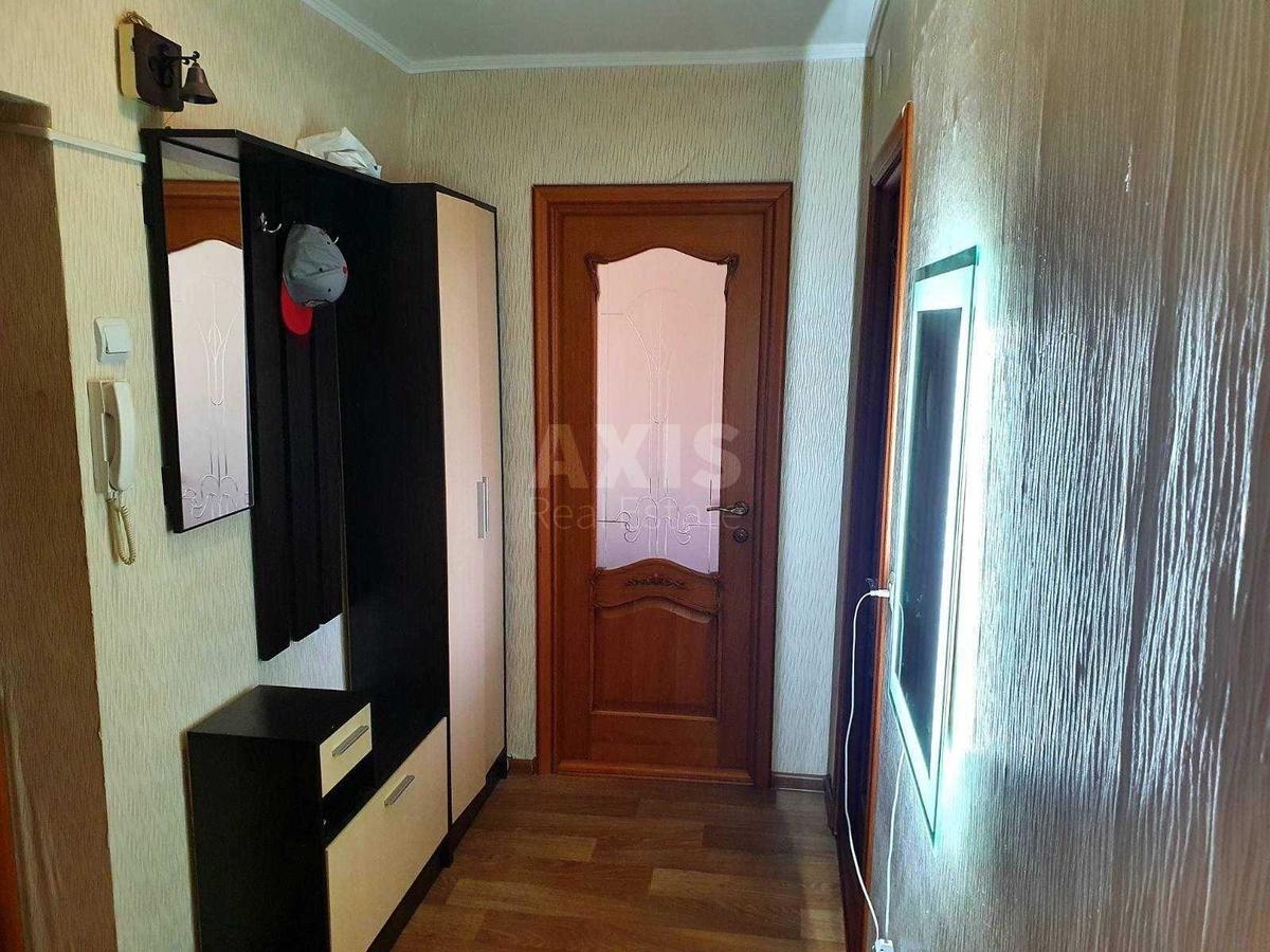2к квартира пр-т Голосеевский 50