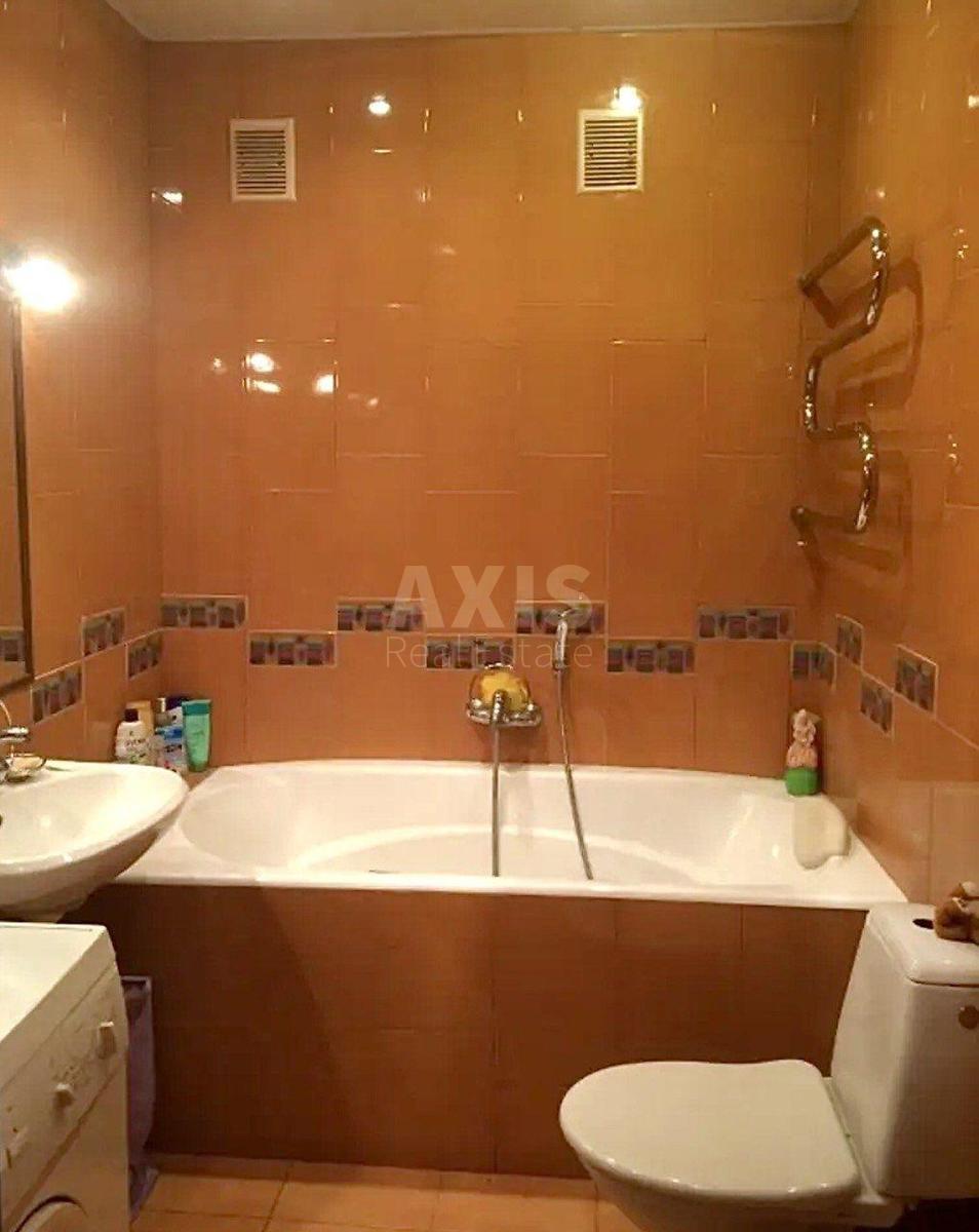 3k apartment vul. Strokacha Tymofija 33