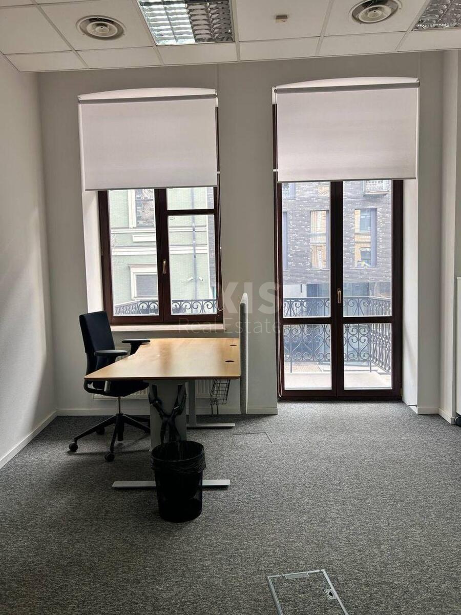 Office vul. Myhajlivs'ka 7, 465m2613780