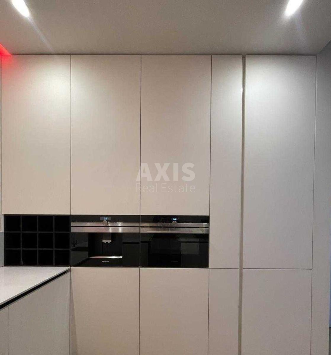 3k apartment vul. Kudri Ivana 11