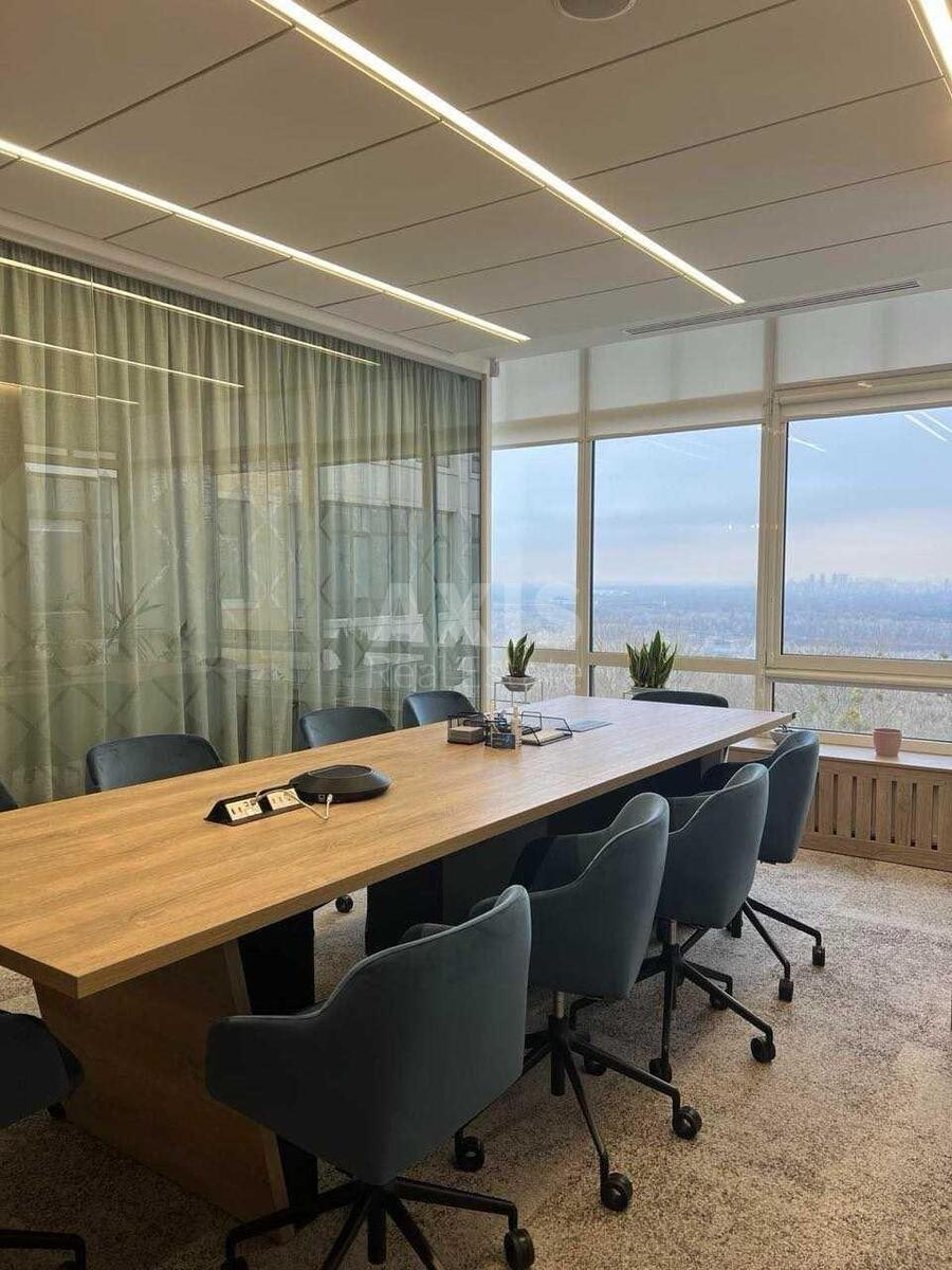Office vul. Grushevs'kogo Myhajla 9Б, 555m2565877