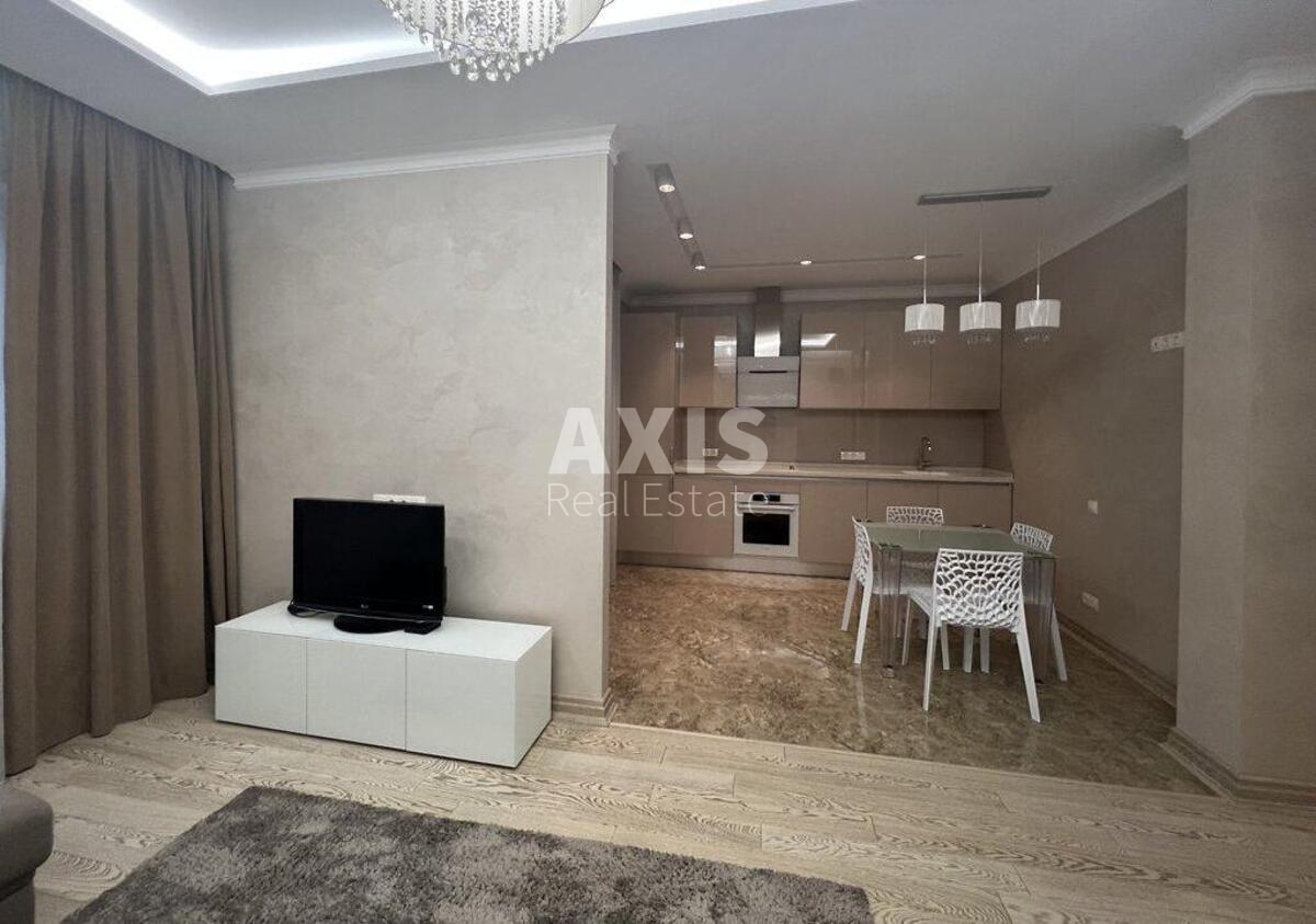 1k apartment vul. Zlatoustivs'ka 16598001