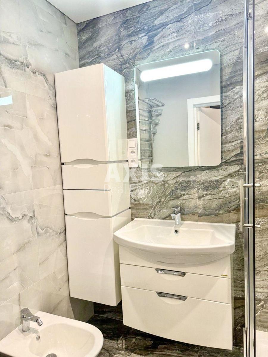 1k apartment vul. Myhajla Maksymovycha 24В7
