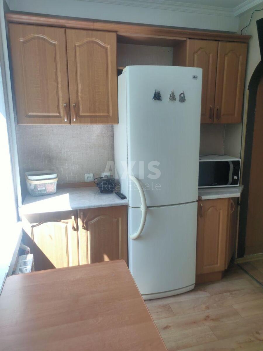 2к квартира ул. Салютная 1561087