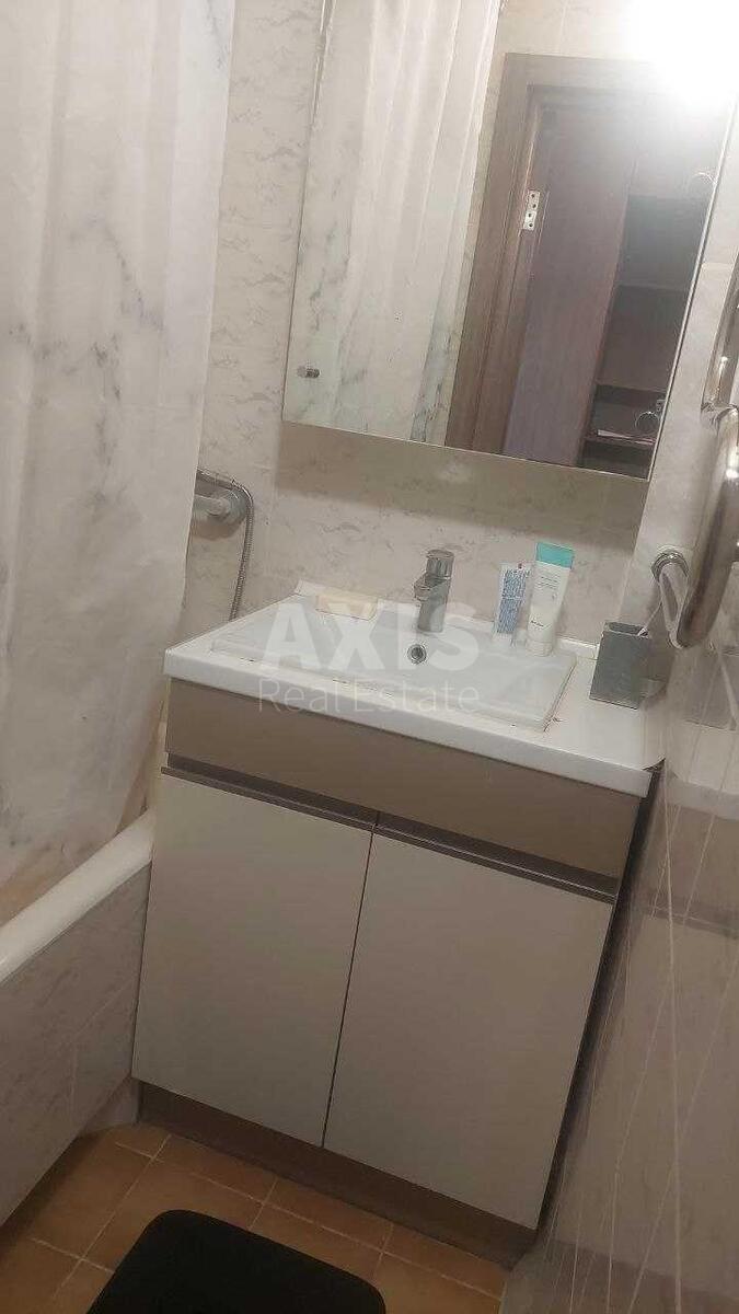 3k apartment vul. Pryrichna 5610977