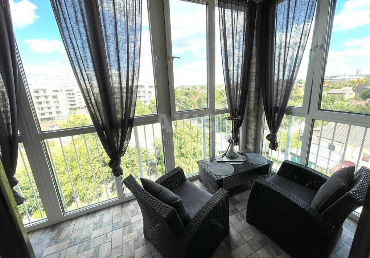3k apartment vul. Zamkovec'ka 947