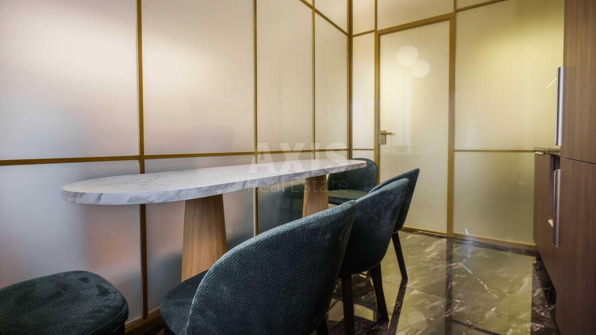 Office vul. Velyka Vasyl'kivs'ka 43, 120m2567749