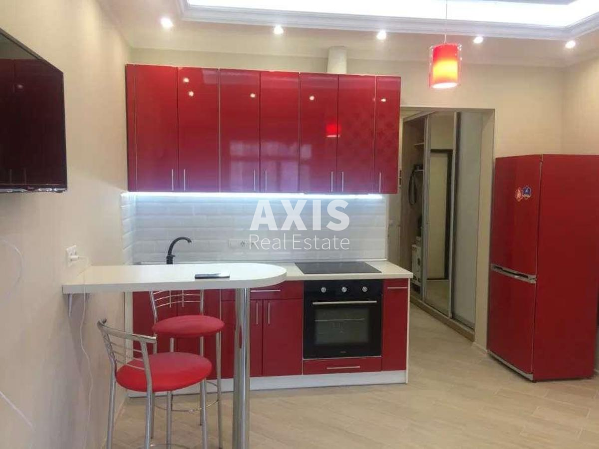 1k apartment vul. Myhajla Maksymovycha 282