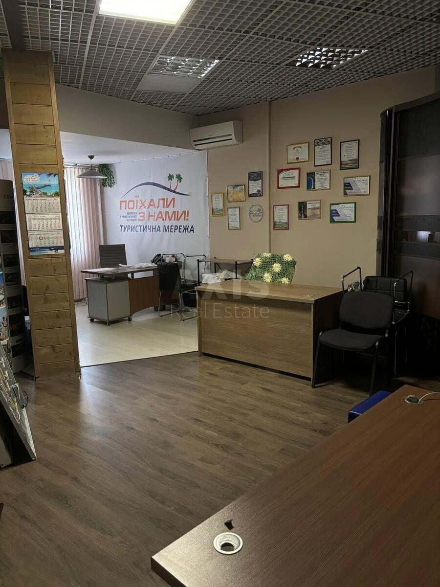Office pr-t Bazhana Mykoly 17, 146m2581843