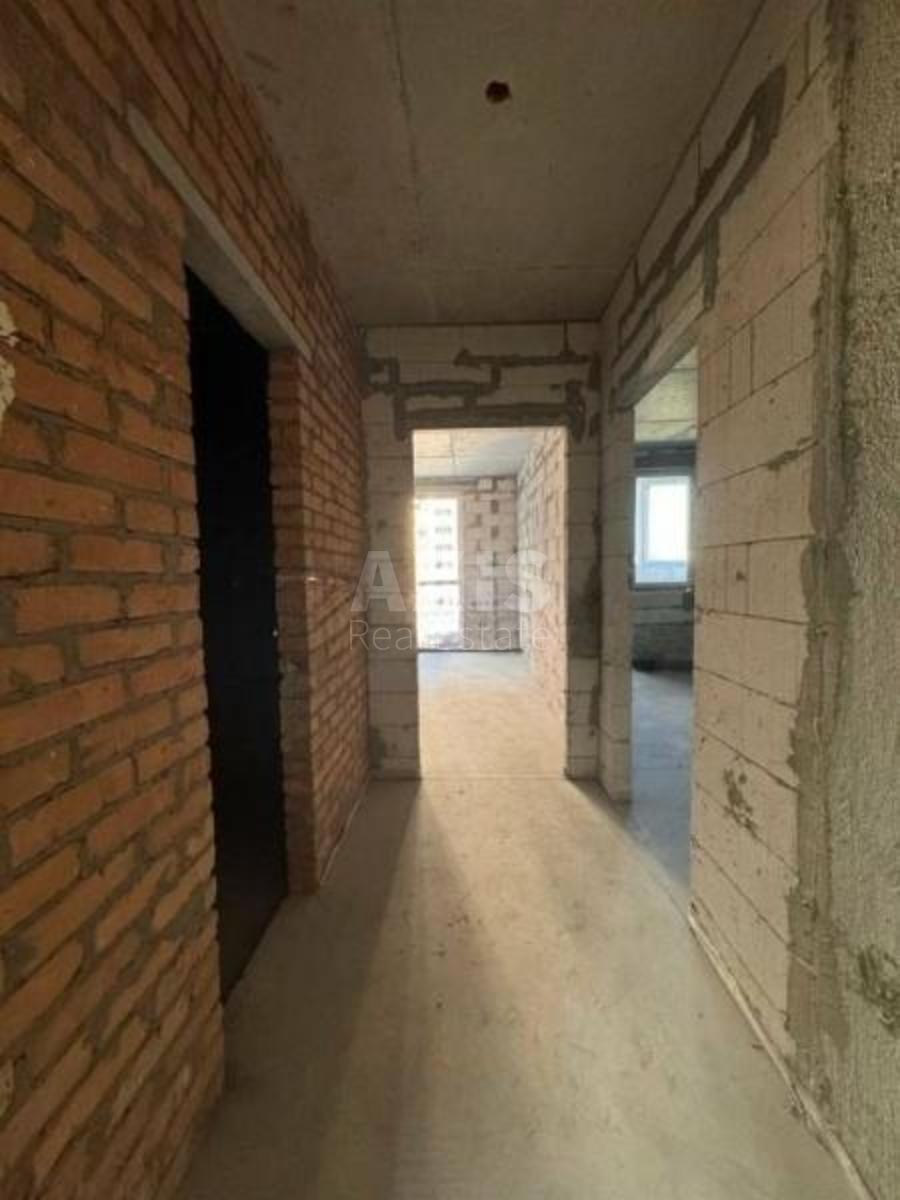 1k apartment pr-t Povitroflots'kyj 562