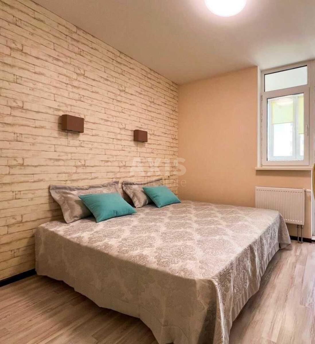 2k apartment vul. Voskresens'ka 16Б575597