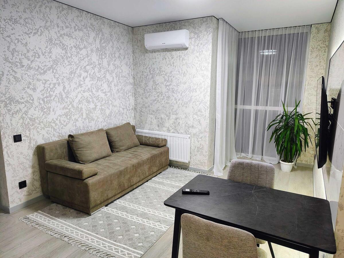 1k apartment vul. Virmens'ka 8/127579883