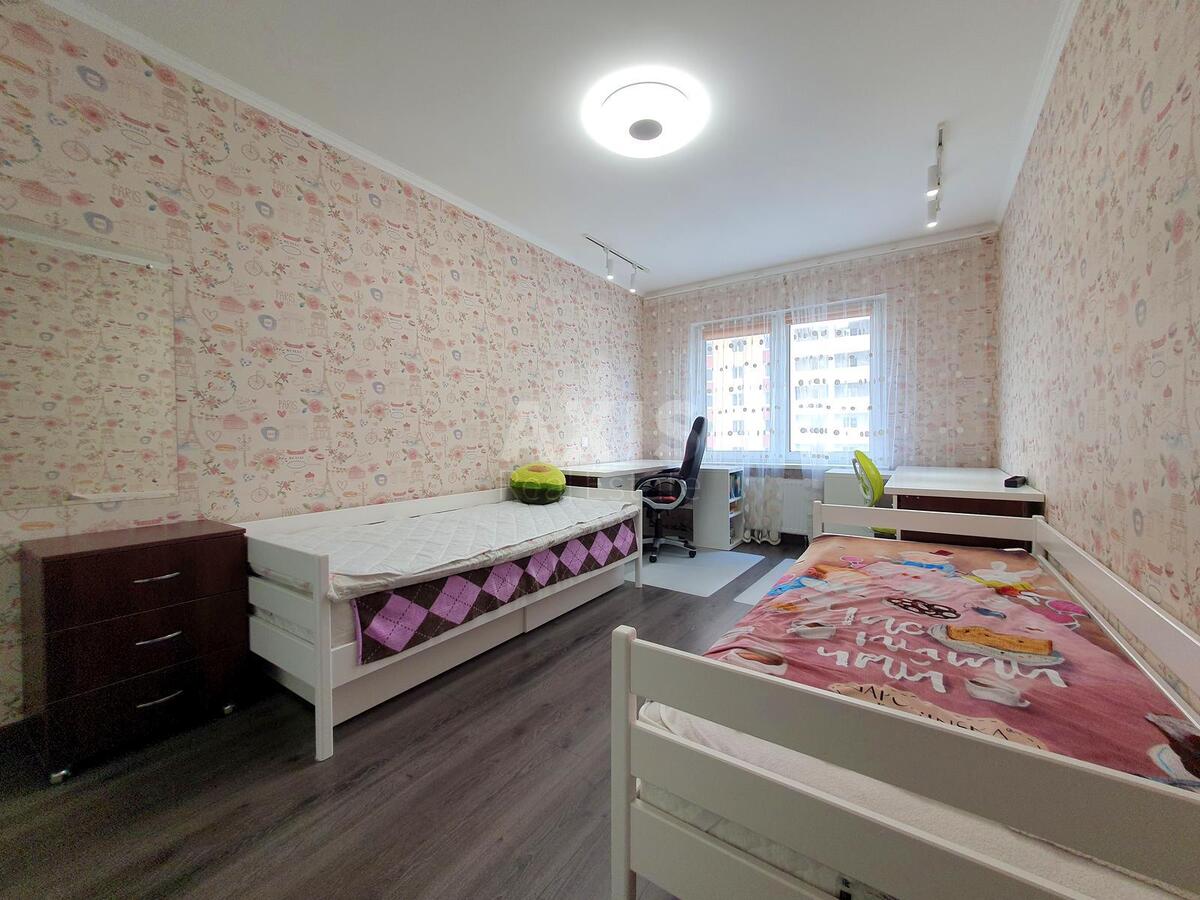 3k apartment vul. Rusovoi' Sofii' 3В594125