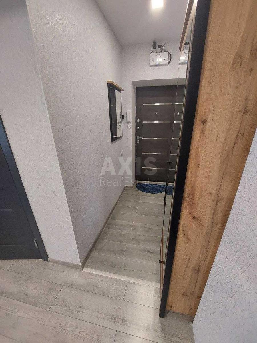2k apartment vul. Spas'ka 2512