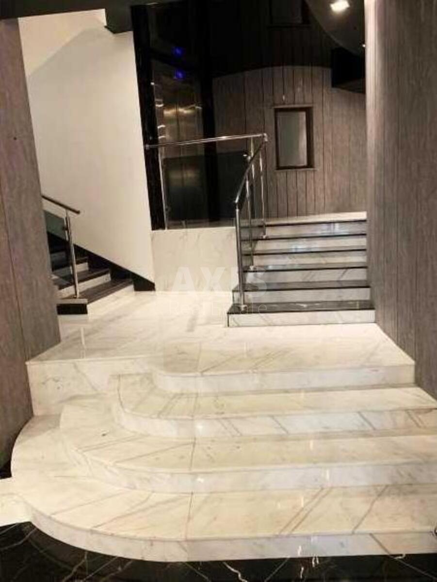 Office vul. Staronavodnyc'ka 4В, 3057m21
