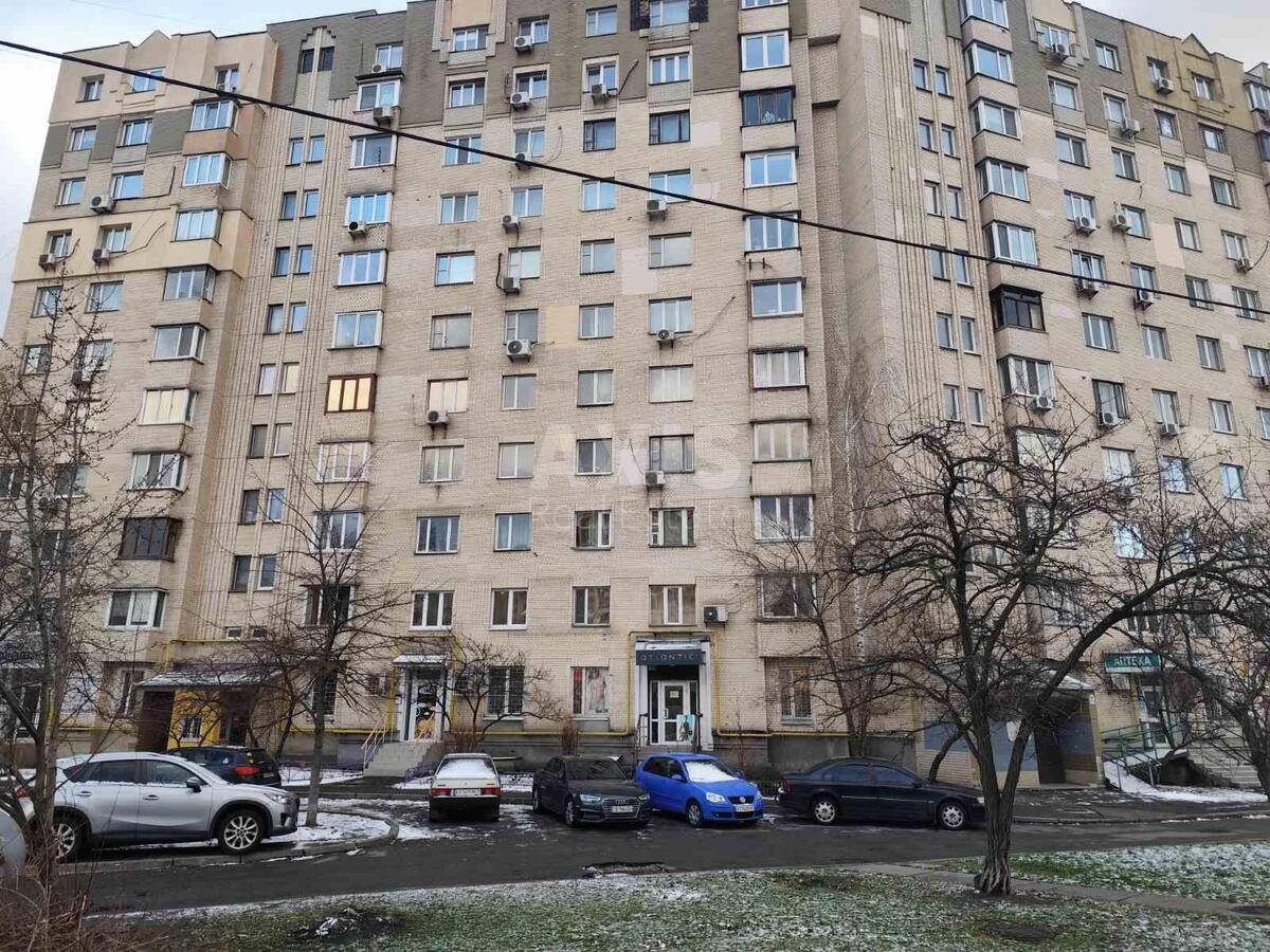 Объект торговли ул. Ахматовой Анны 7/15, 115м2