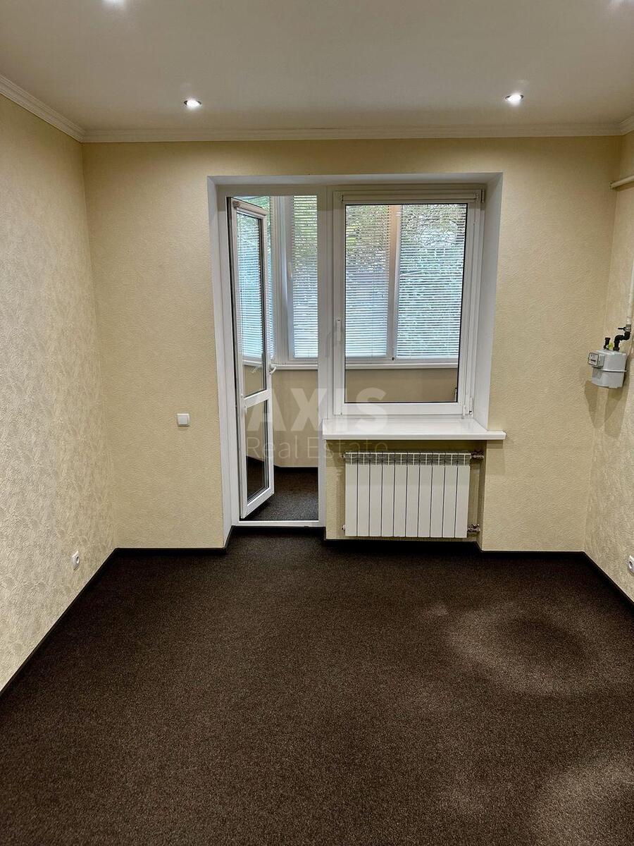 Office prov. Ipsylantijevs'kyj 5, 100m2586787