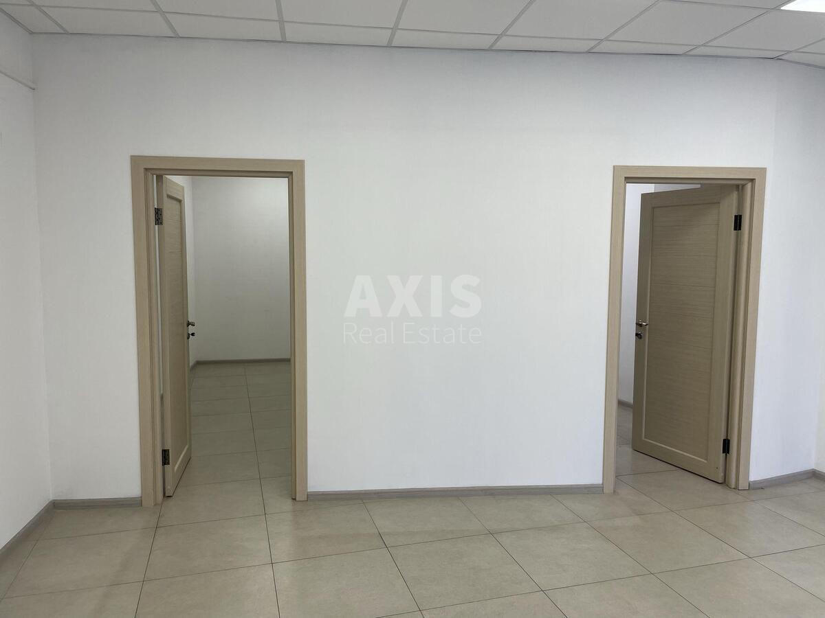 Trade object uzviz Voznesens'kyj 23, 50m26