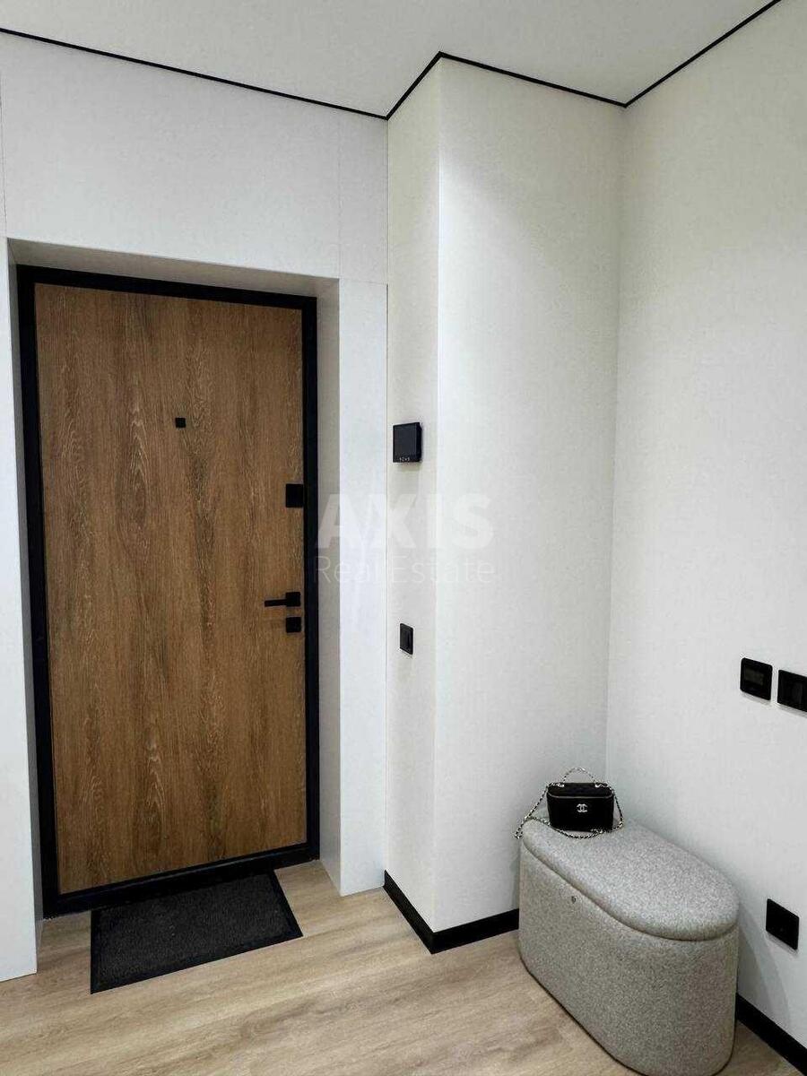 1k apartment pr-t Yevropeyskoho Soyuzu 16302810