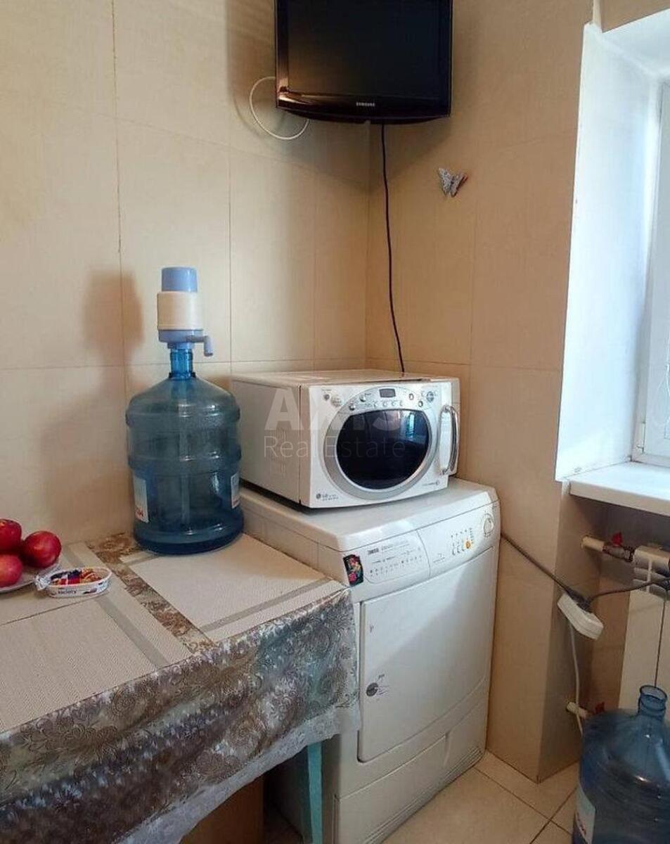 1k apartment vul. Hohlovyh Sim'i' 10