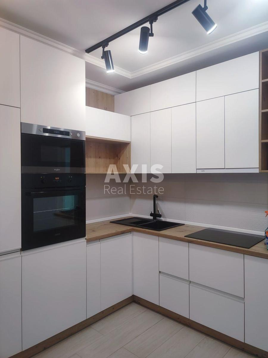 1k apartment vul. Zhmachenka Generala 28