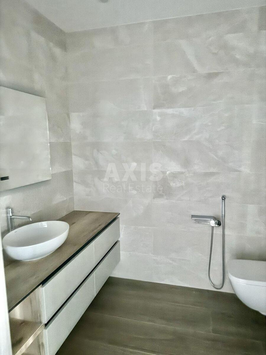 3k apartment vul. Zabolotnogo Akademika 1А5