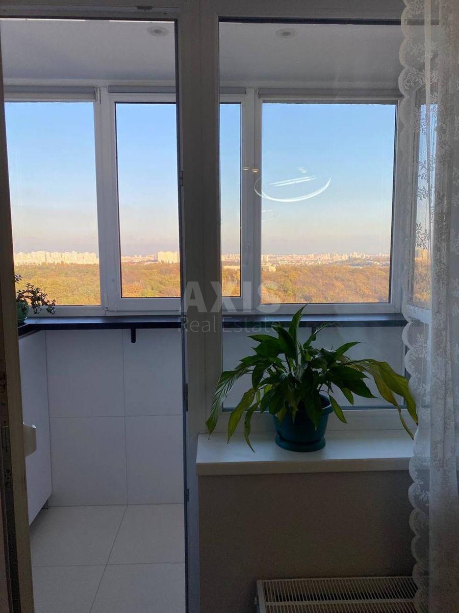 1k apartment vul. Grechka Marshala 10Б9