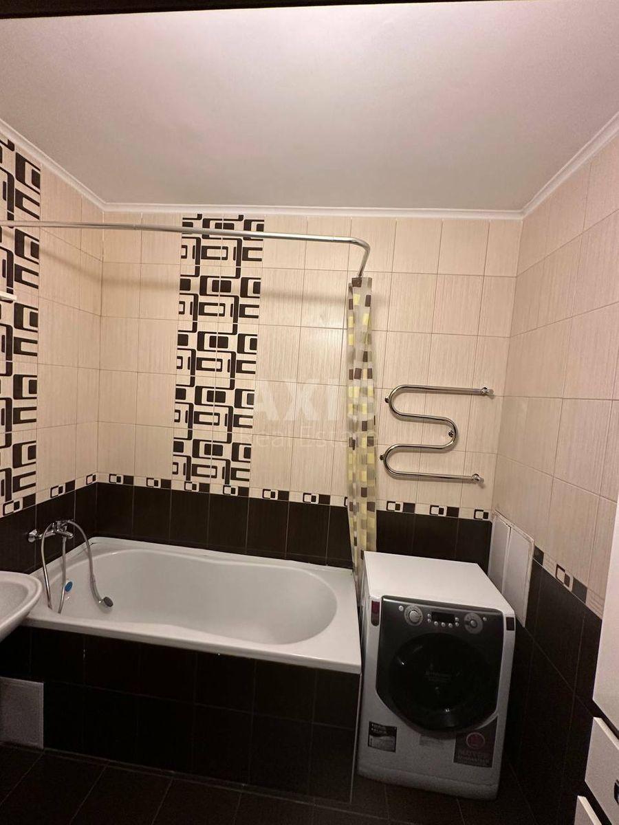 2k apartment vul. Sim'i' Kul'zhenkiv 338