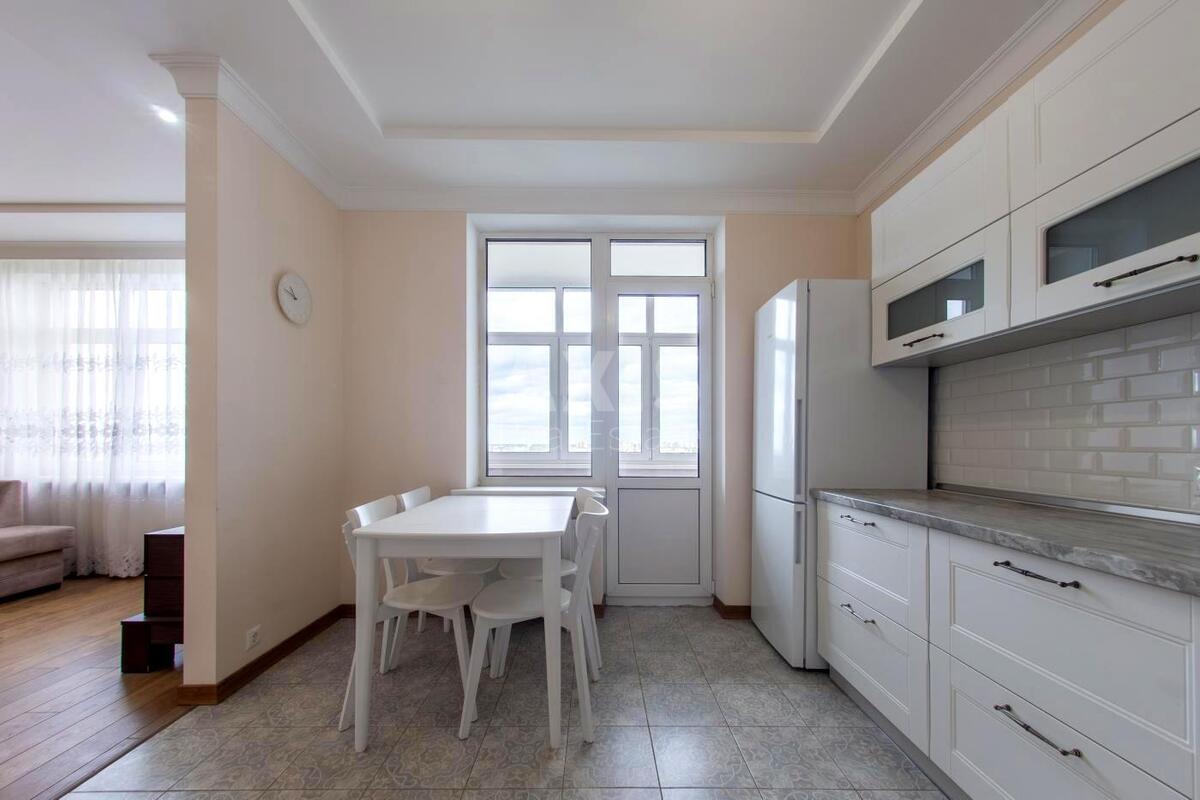 3k apartment pr-t Berestejskij 71А640651