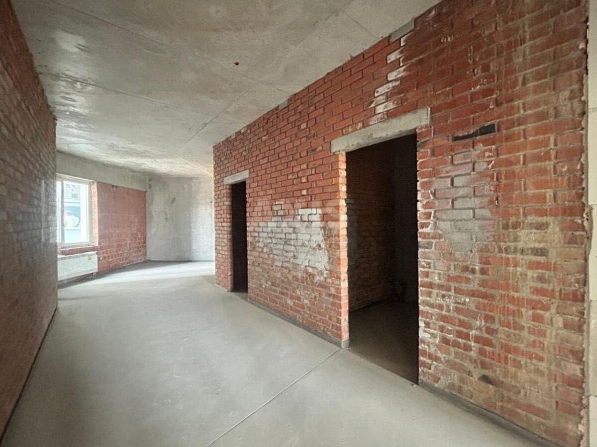5k apartment vul. Barbjusa Anri 28А4