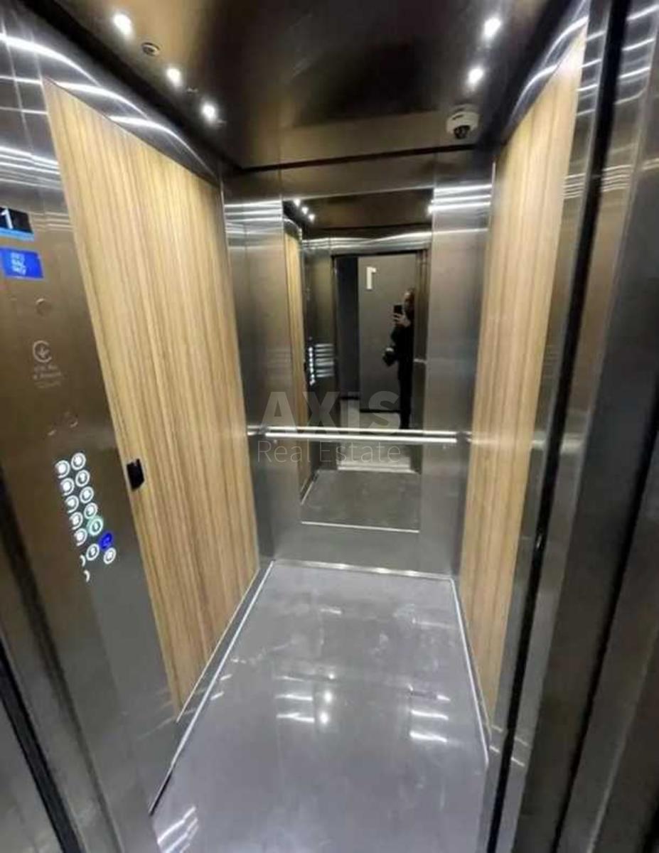 3k apartment doroga Naberezhno-Rybal's'ka 34