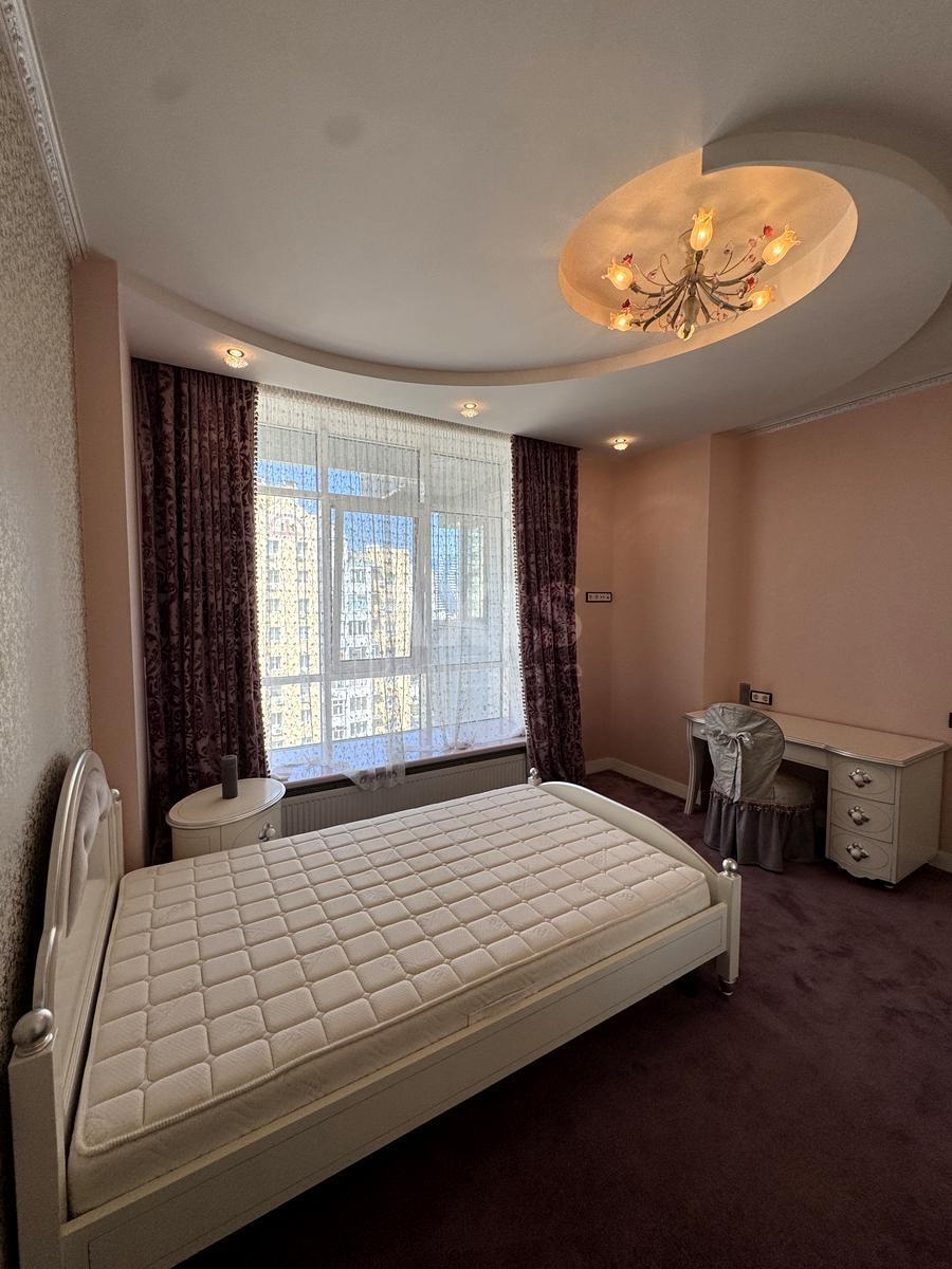 5k apartment vul. Andriya Verkhohlyada 126150010