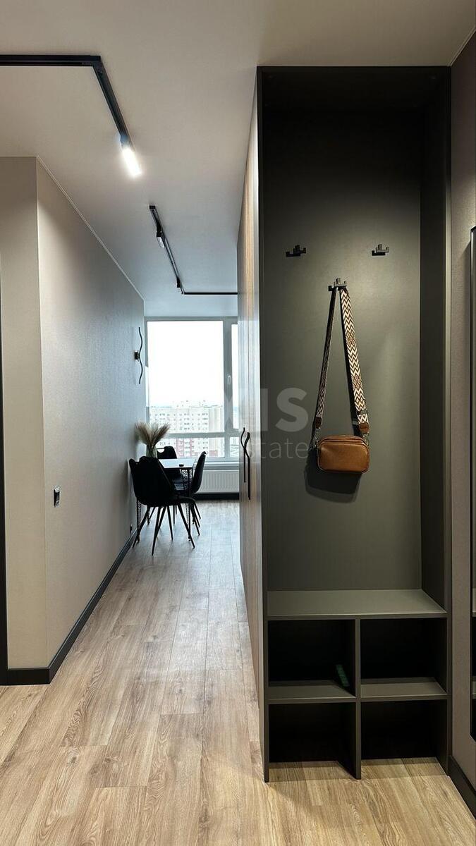 1k apartment vul. Rodyny Kristeriv 206142413