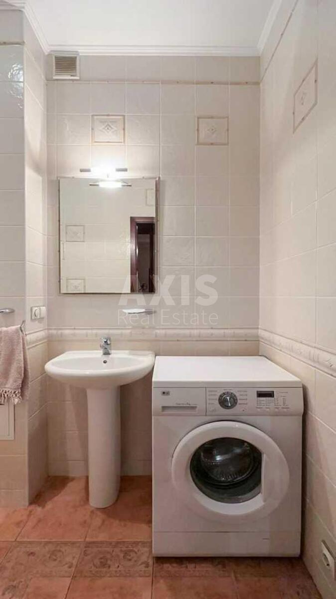 3k apartment vul. Pavlivs'ka 188