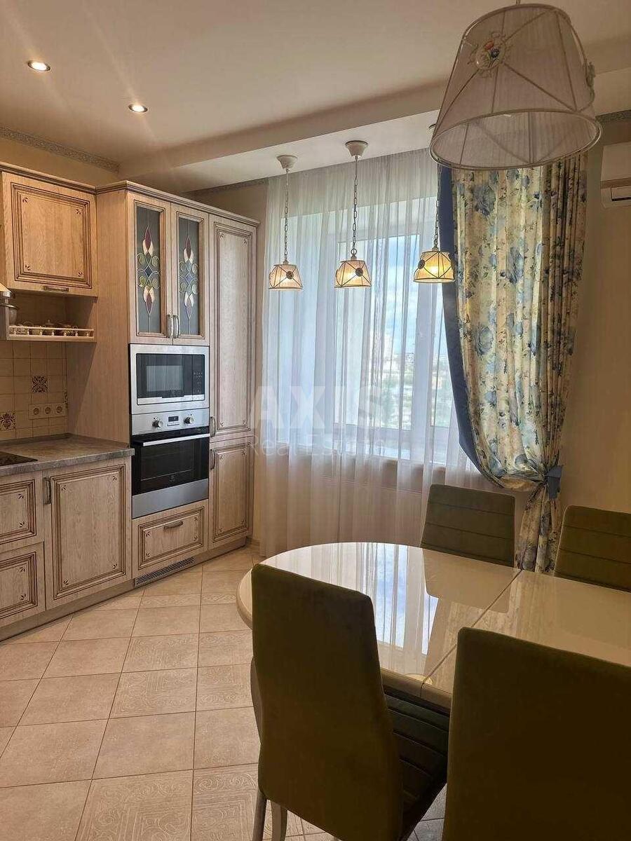 2к квартира ул. Комбинатная 25563970