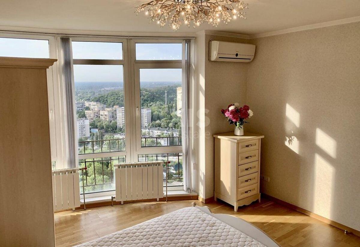 3k apartment vul. Vasyl'kivs'ka 1