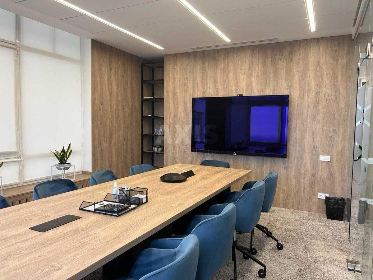 Office vul. Grushevs'kogo Myhajla 9Б, 555m2565878