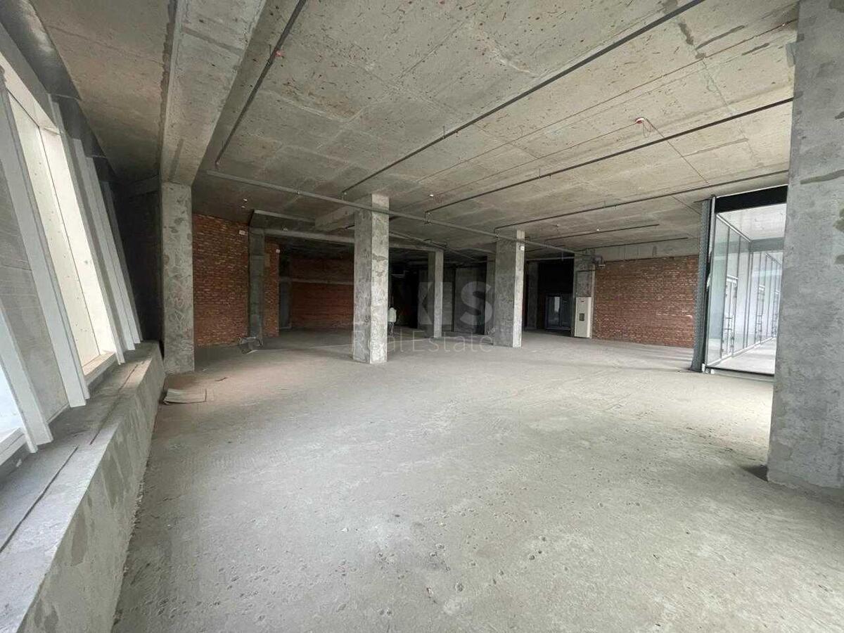 Trade object pr-t Berestejskij 11Б, 812m2612385